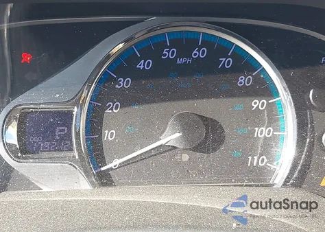 2014 Toyota Sienna Xle V6 8 Passenger from USA, damaged, VIN 5TDYK3DCXES497789